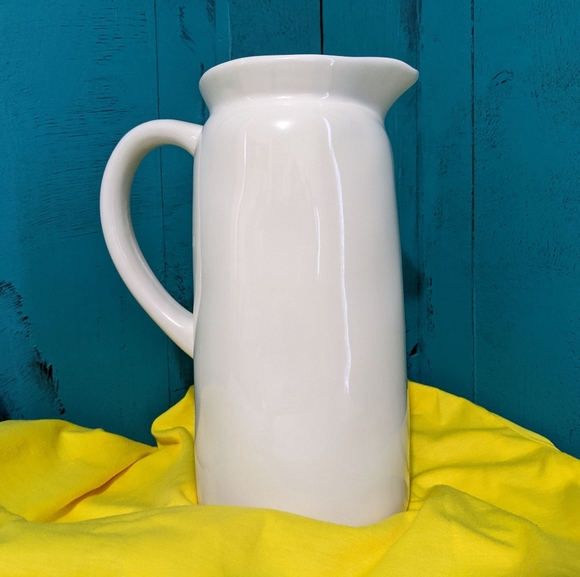 Eggnog - Rae Dunn - Pitcher - 0025 - Picture 2 of 3